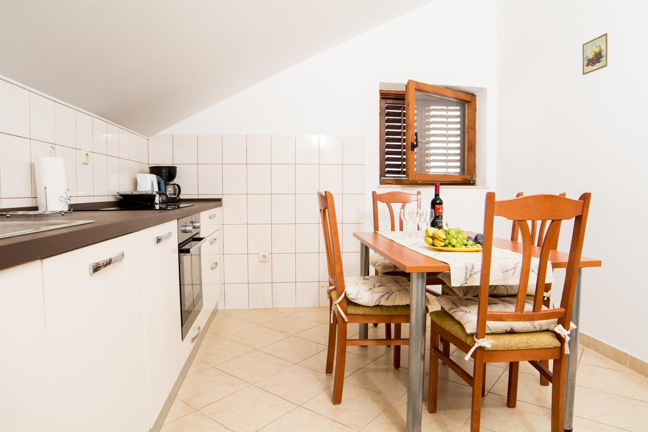 Apartments Bungevilla Дубровник Екстериор снимка