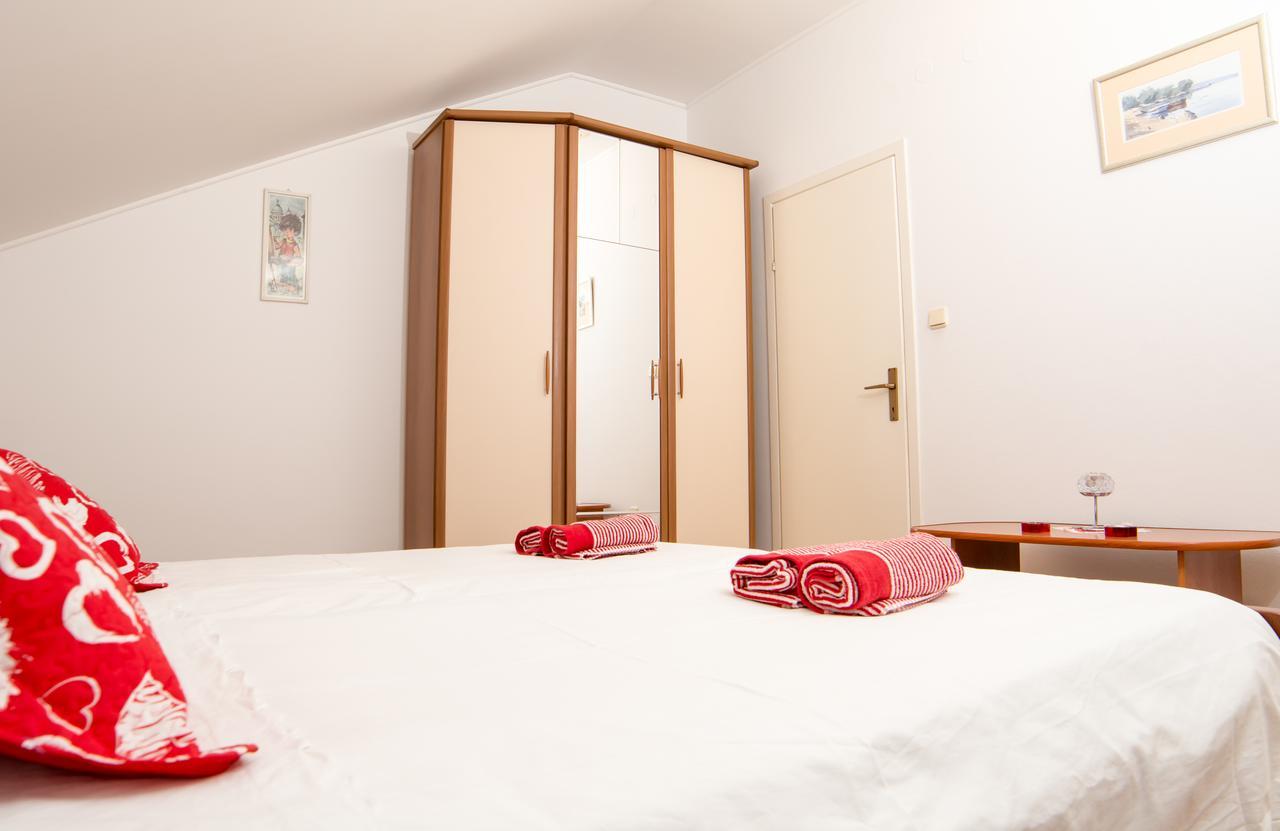 Apartments Bungevilla Дубровник Екстериор снимка