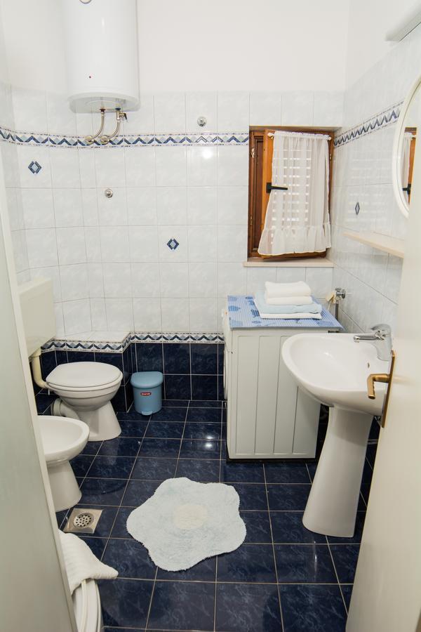Apartments Bungevilla Дубровник Екстериор снимка