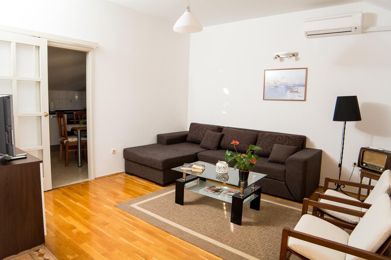 Apartments Bungevilla Дубровник Екстериор снимка