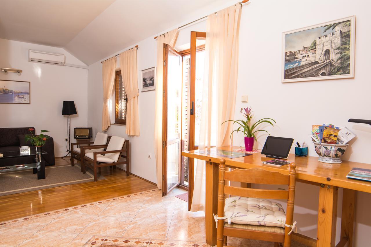 Apartments Bungevilla Дубровник Екстериор снимка